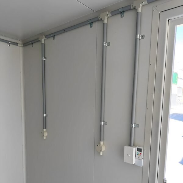 White Modified 10ft Shipping Container with AC image 8