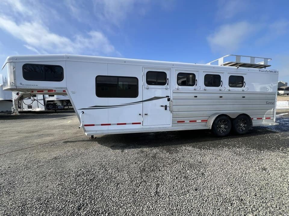 2020 Trails West Sierra Gooseneck 4 Horse image 0